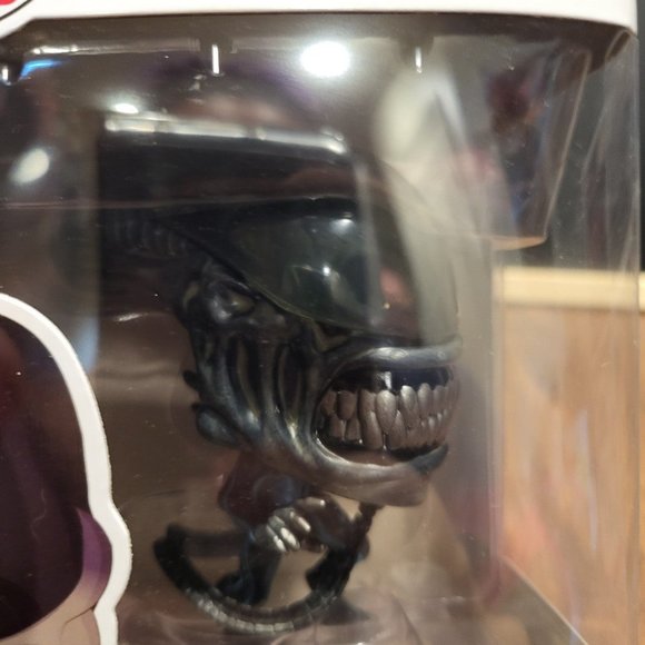 Alien Covenant Xenomorph Funko Pop - Picture 7 of 8